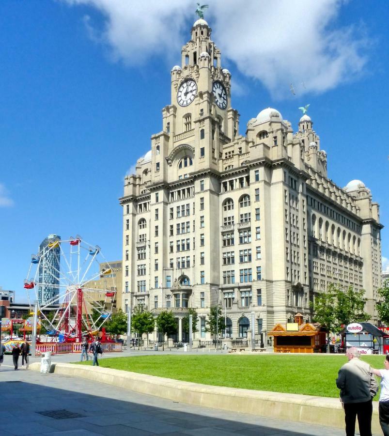 Cosy Anfield Guesthouse - Free Parking Liverpool Extérieur photo